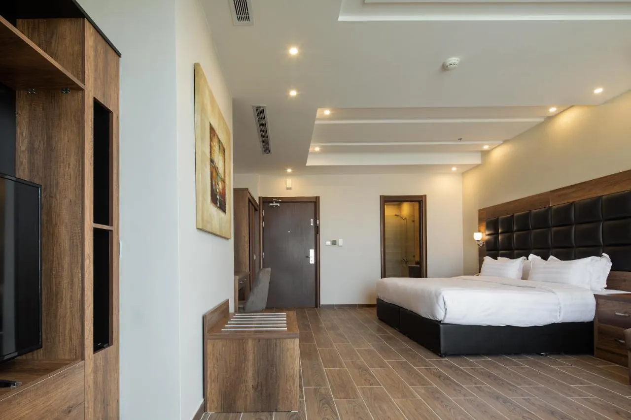 Aparthotel Mirada Purple - Zahra Yidda
